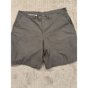 Patagonia Organic Cotton Striped Gray Shorts Men's 40 Flat Front 10" Inseam (A)